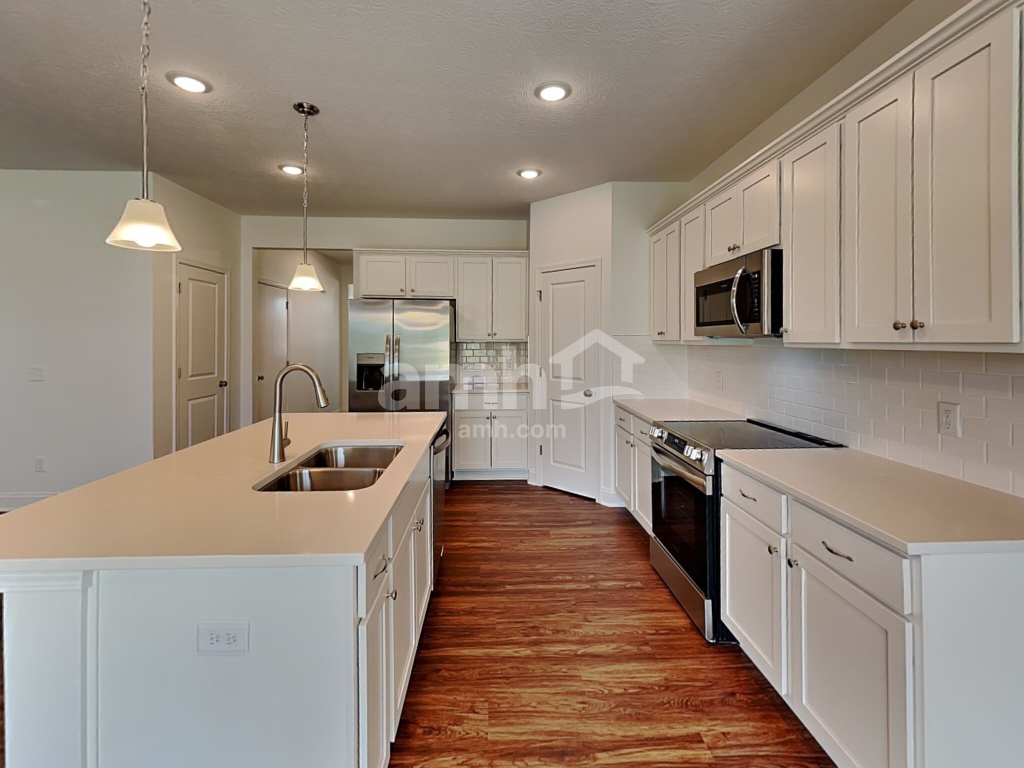 Building Photo - 5953 Hagar Vly Dr