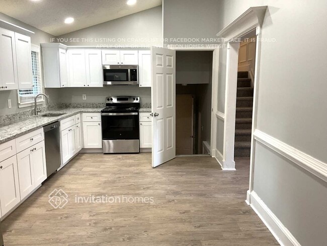 Building Photo - 1434 Riverwood Ct