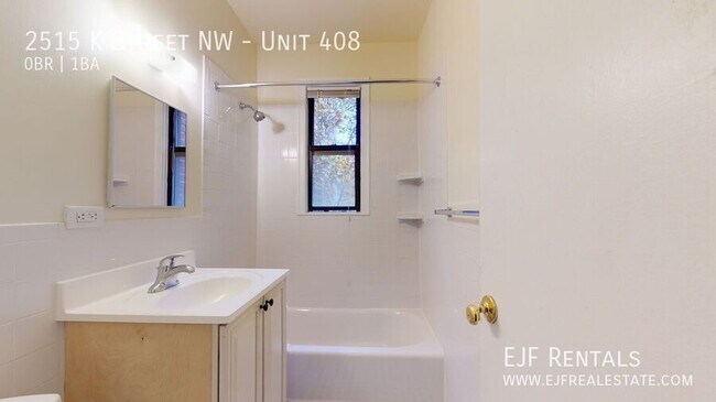 Building Photo - 2515 K St NW