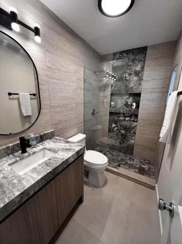 Building Photo - 2244 Spanish Trail