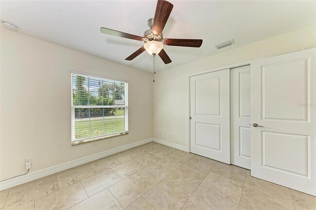 Building Photo - 3560 Eldron Ave