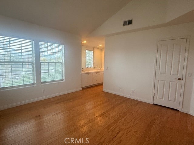 Building Photo - 11 Crivelli Aisle