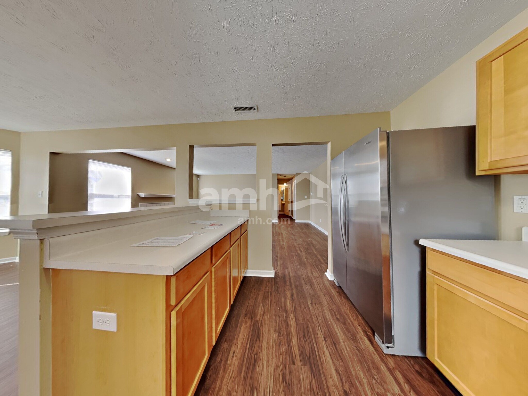 Building Photo - 1349 Oak Lake Ln