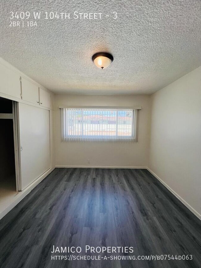 Building Photo - 3409 W 104th St