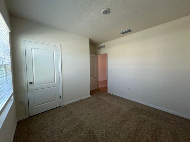 Building Photo - Brand New! 4 Bedroom, 2 Bathroom home in t...