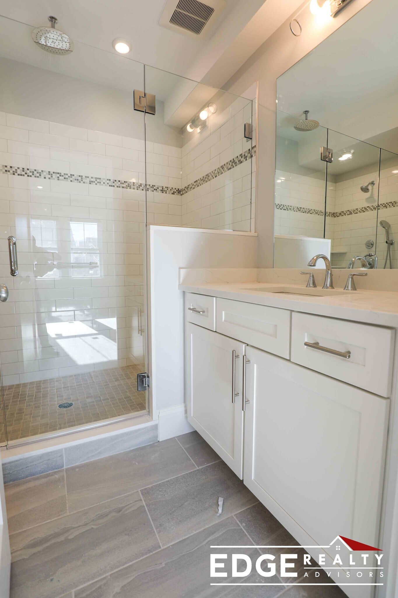 Building Photo - 78 North Beacon St