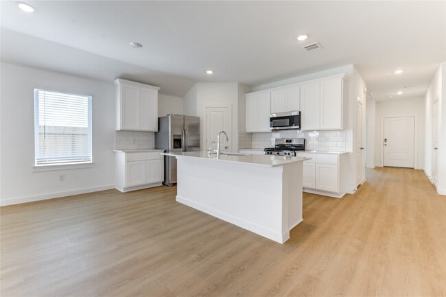 Building Photo - 9047 Rose Water Trl