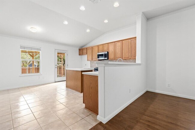 Building Photo - 1310 Alpine Mountain Dr