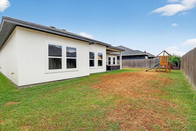 Building Photo - 7838 Hulk Dr