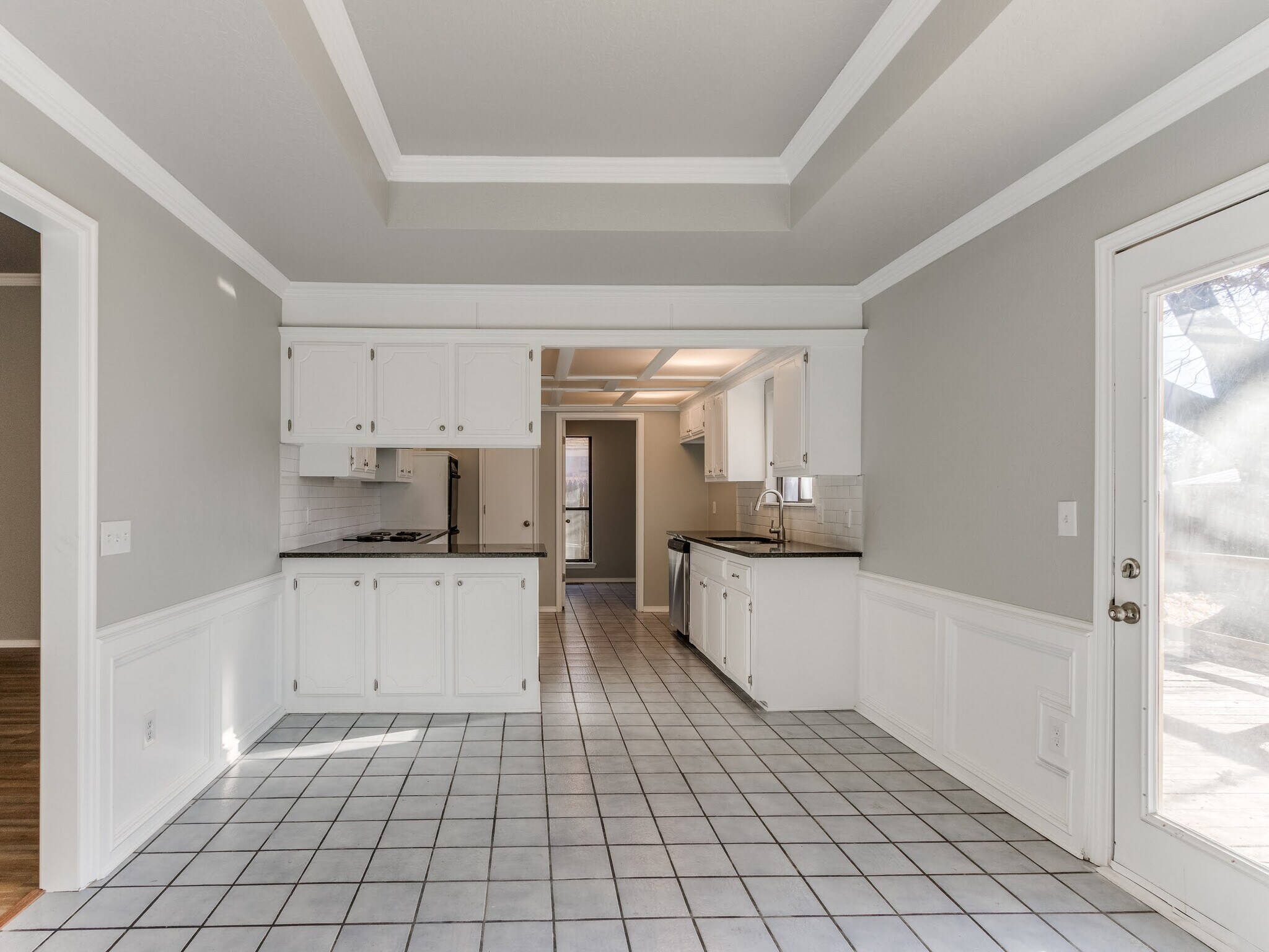 Building Photo - 509 Bluegrass Ln