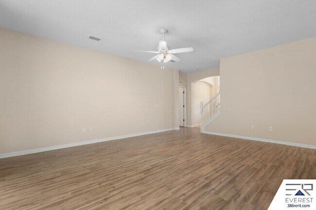 Building Photo - 40 Persimmon Dr