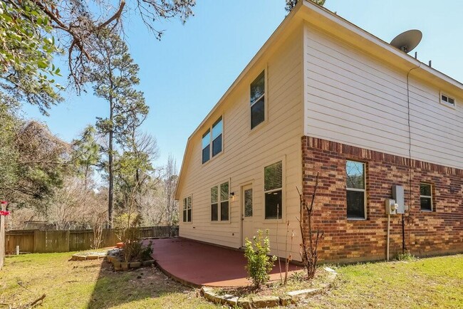 Building Photo - 9202 Hidden Lake Cir