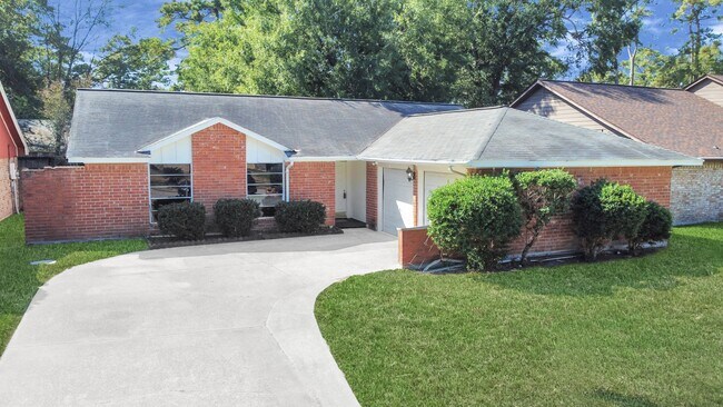 Primary Photo - 5306 Mossgrey Ln