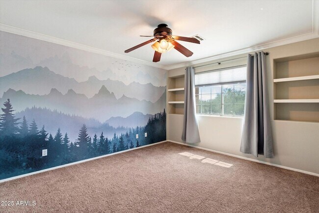 Building Photo - 2314 E Paraiso Dr