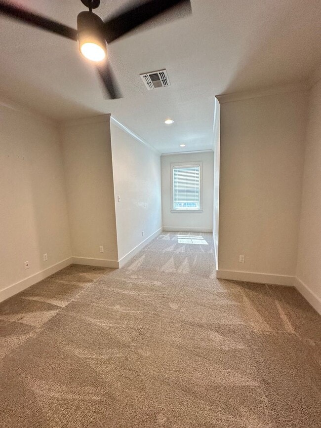 Building Photo - Close to WK Bossier and Barksdale Air Force Base.