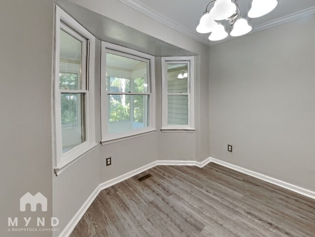 Building Photo - 2745 Sterling Park Dr