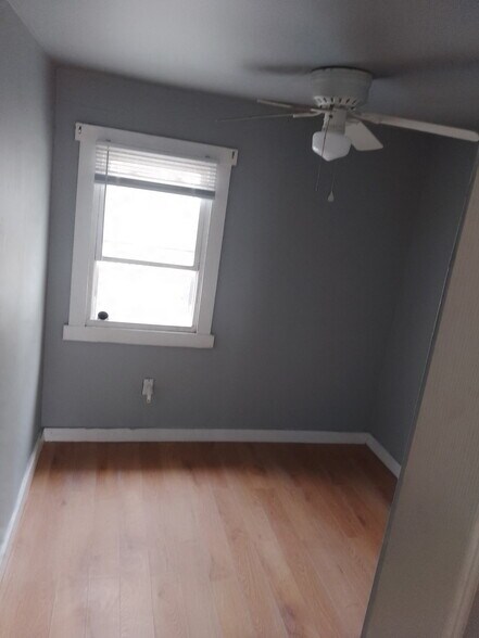 Building Photo - 29 Sheridan Ave