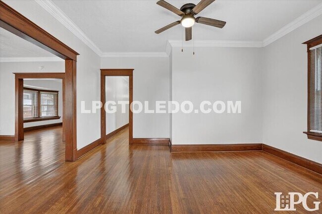 Building Photo - 414 Platt St