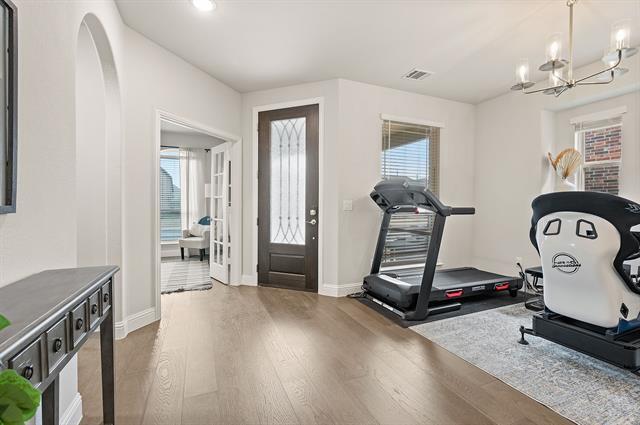 Building Photo - 811 Ridgehurst Rd