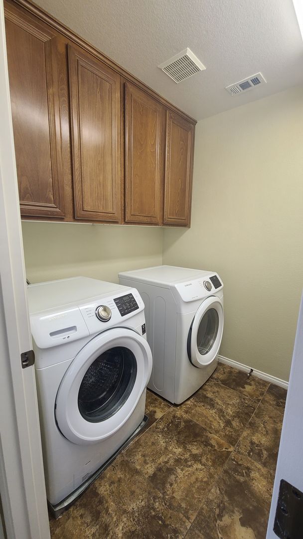 Building Photo - 2 Bedroom home in Southwest Las Vegas