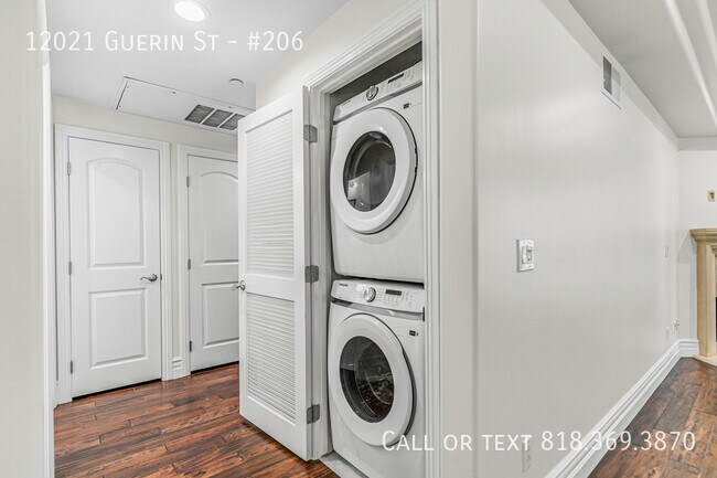Building Photo - 12021 Guerin St