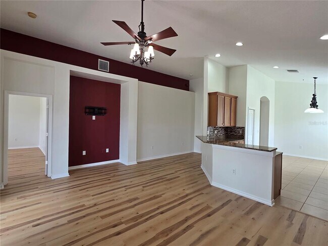Building Photo - 4732 Mapletree Loop