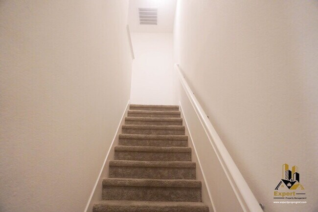 Building Photo - 2939 Limoges Walk