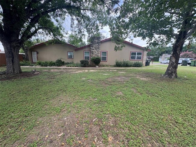 Building Photo - 10307 Burmaster Ln