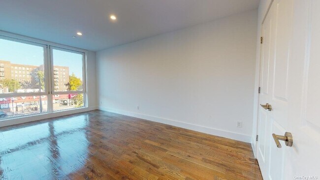 Building Photo - 13828 Queens Blvd
