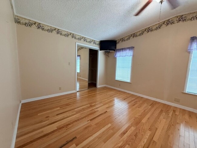 Building Photo - Large and Spacious Home with Multiple Out-buildings!