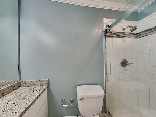 Building Photo - 1634 Ponce De Leon Ave NE