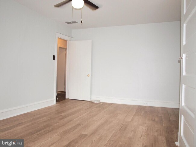 Building Photo - 407 White Horse Pike