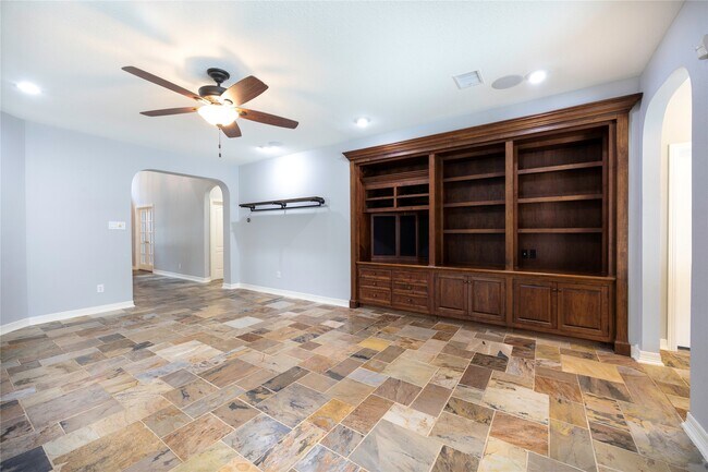 Building Photo - 5506 Maybrook Park Ln