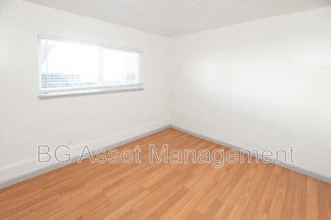 Building Photo - 936 Tennent Ave