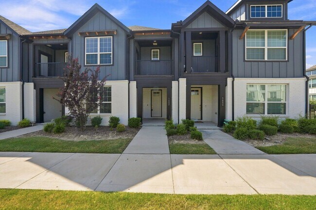 Building Photo - 1652 Jessica Dr