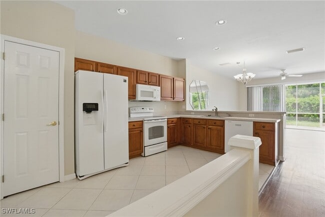 Building Photo - 8310 Village Edge Cir