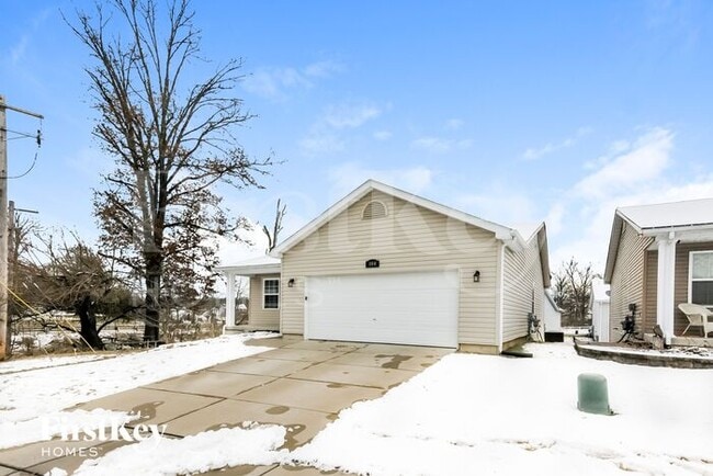 Primary Photo - 100 Eisenhower Dr