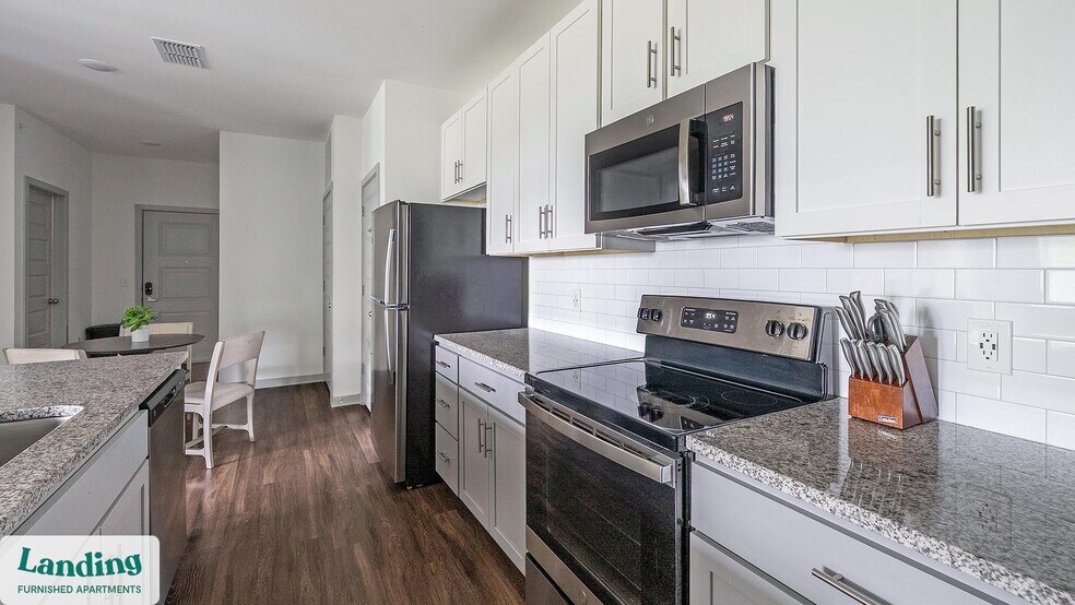 Building Photo - 100 Wildwood Ct