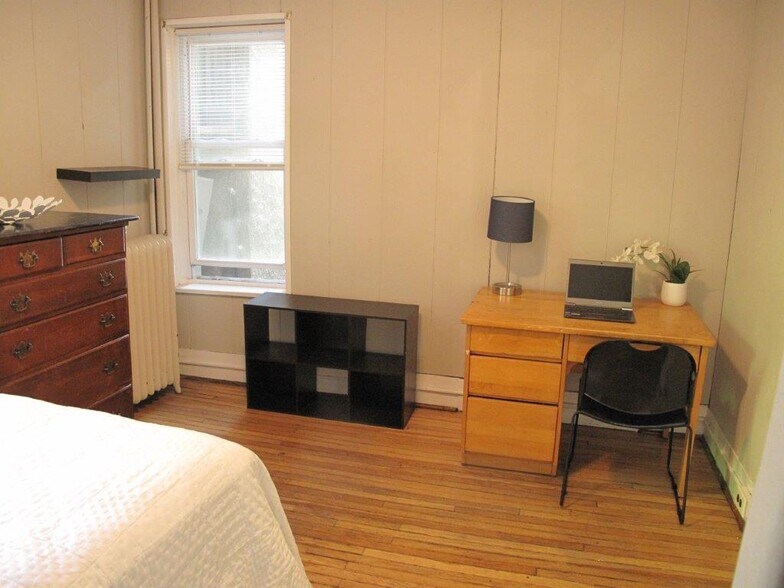 room 1 - 107 Dryden Rd