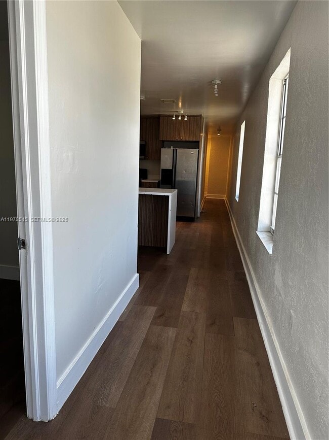 Building Photo - 5903 N Miami Ave