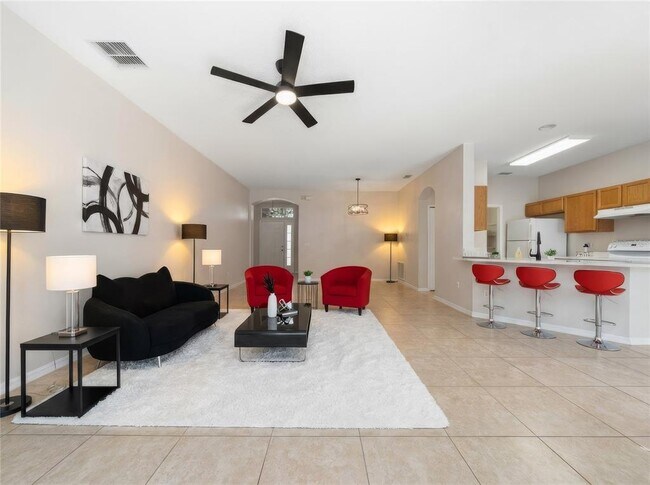 Building Photo - 6274 Glenn Cliff Wy