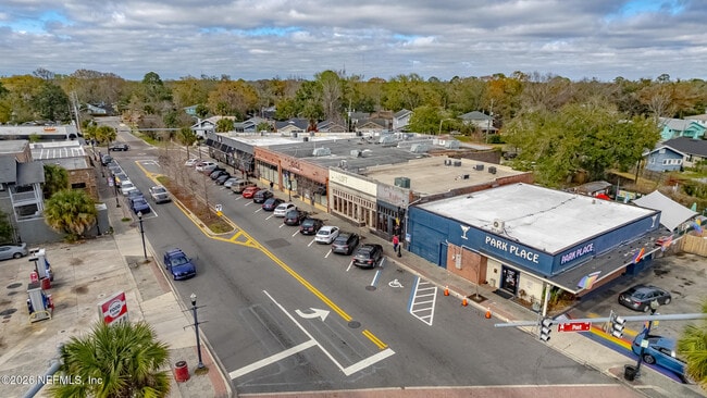 Building Photo - 2525 College St