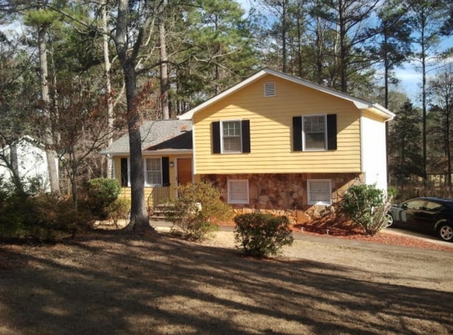 Primary Photo - COMING SOON - Charming 3-Bedroom, 2-Bath S...
