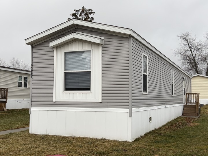 Building Photo - 15323 Enchante Dr