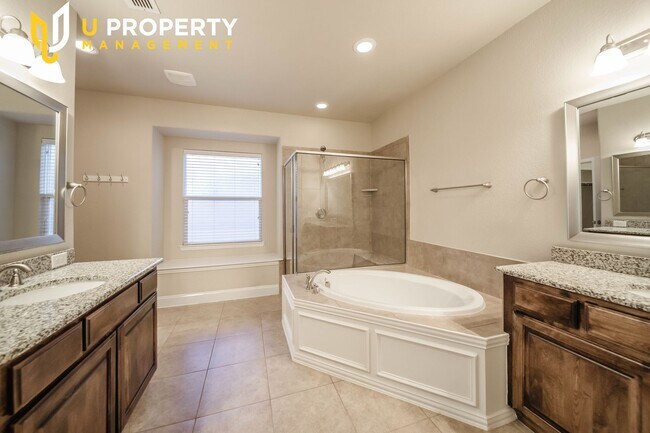 Building Photo - Rich woods in Frisco. Great location and S...