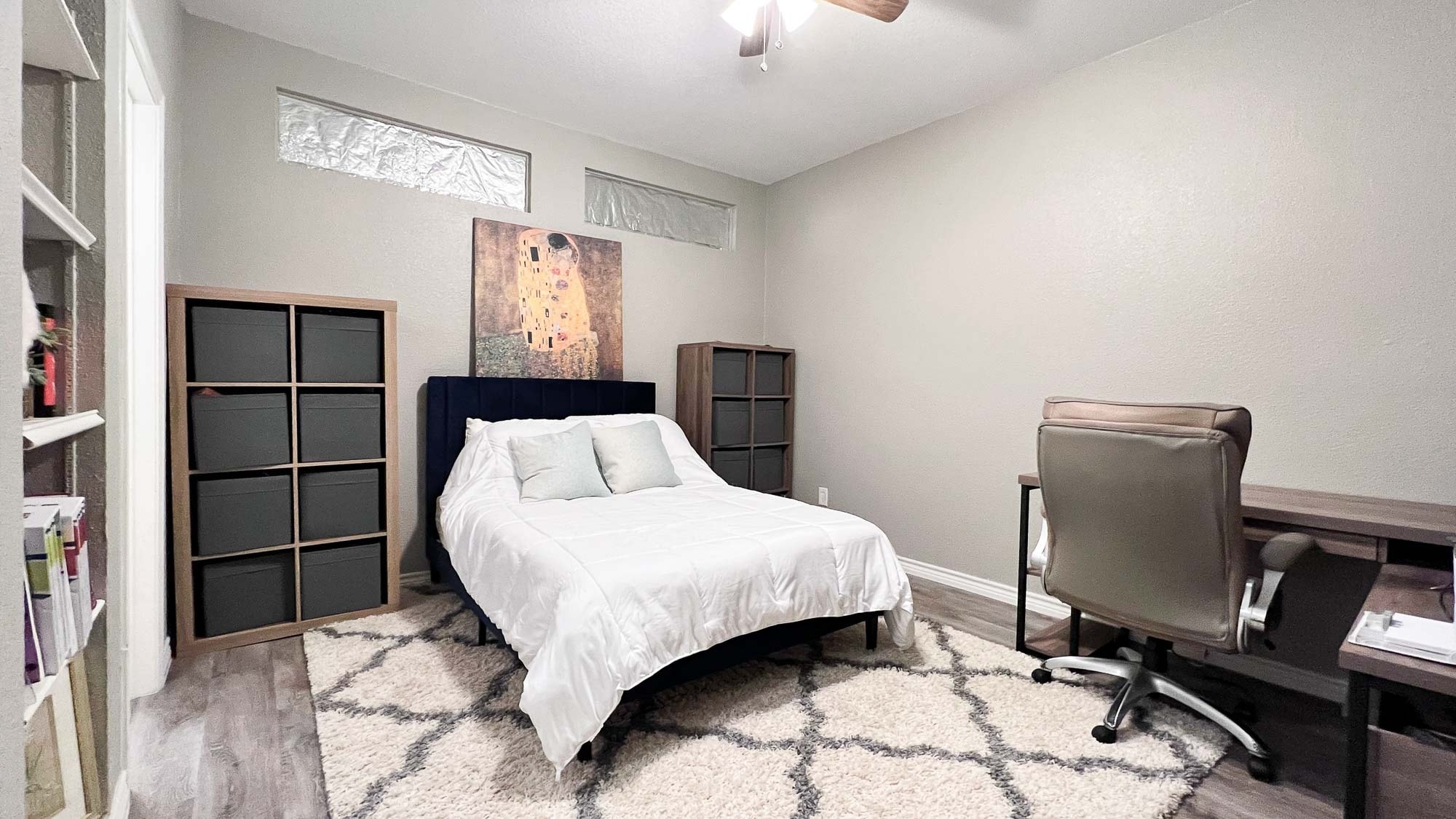 Building Photo - 1908 San Antonio St