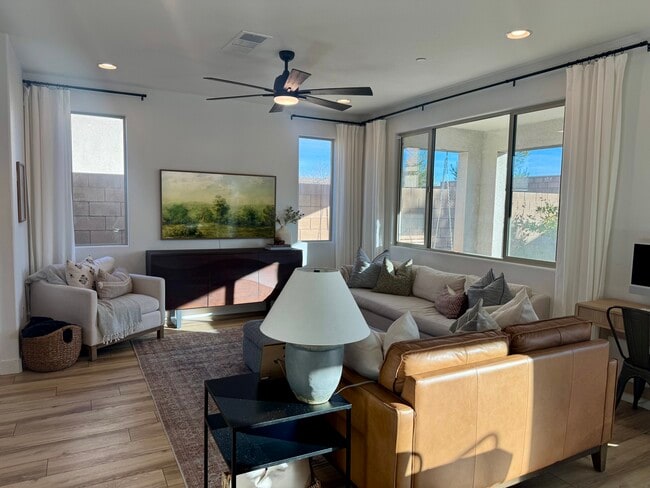 Building Photo - 8804 Trotternish Rdg