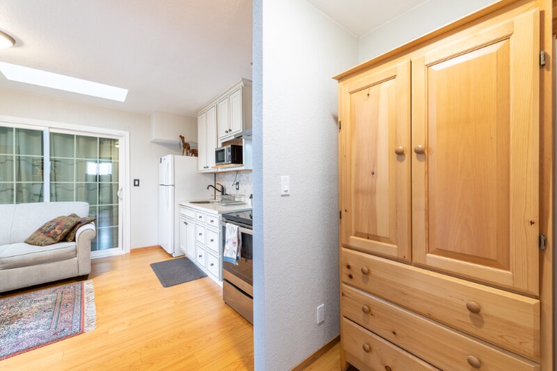 Building Photo - 1 Main St