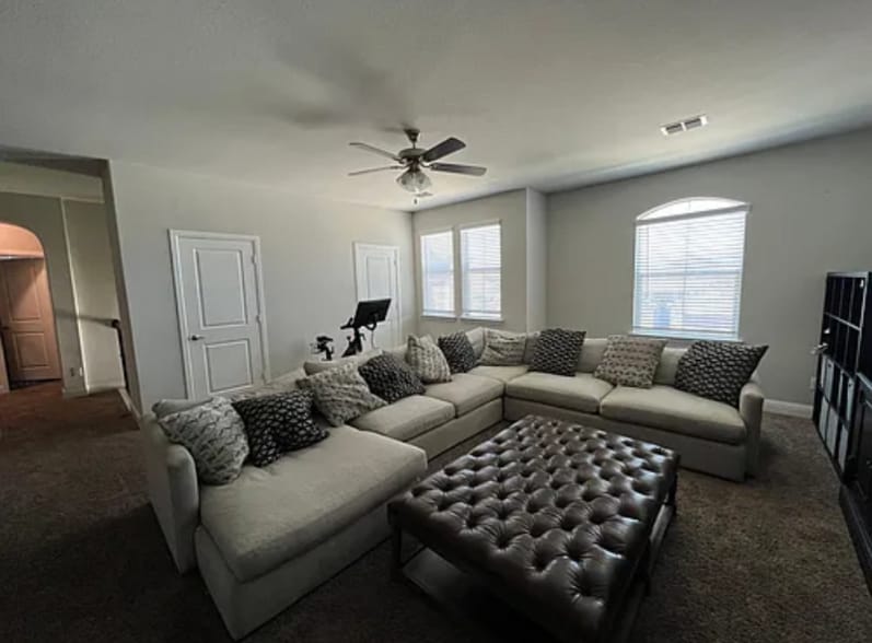 Building Photo - 14820 Complacent Way