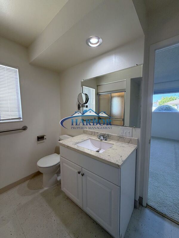 Building Photo - 23028 Nadine Cir